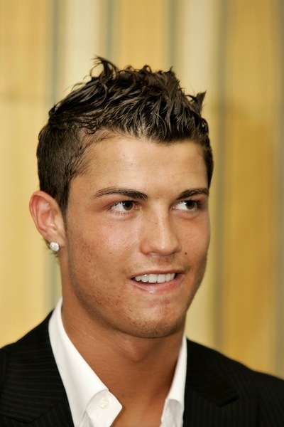 Männerfrisuren Locken - Cristiano Ronaldo