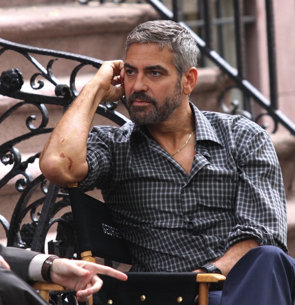 Vollbart George Clooney