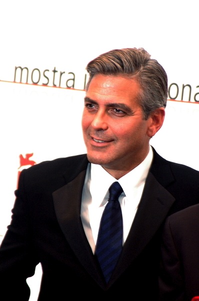 aktuelle Kurzhaarfrisur - George Clooney